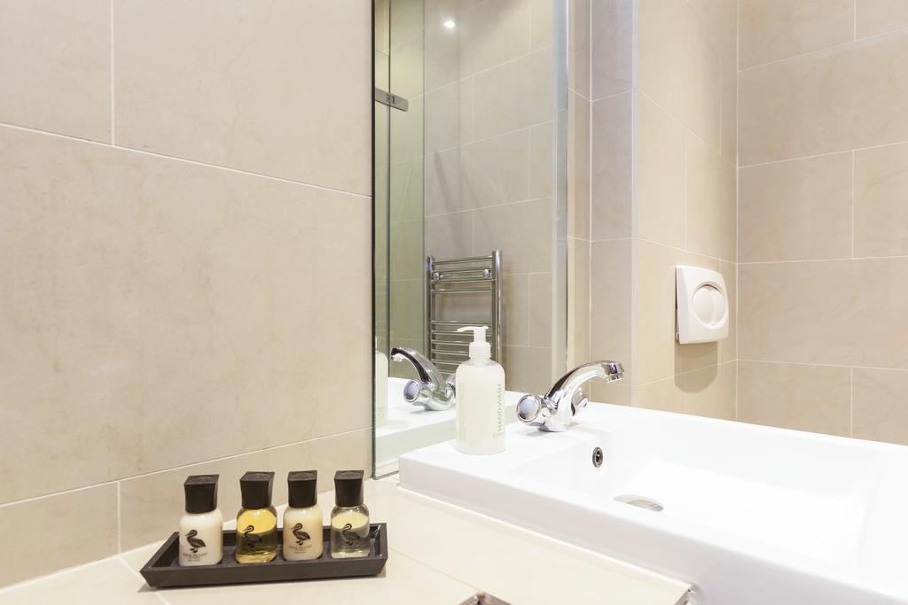 Club Living - Barbican Apartments لندن المظهر الخارجي الصورة