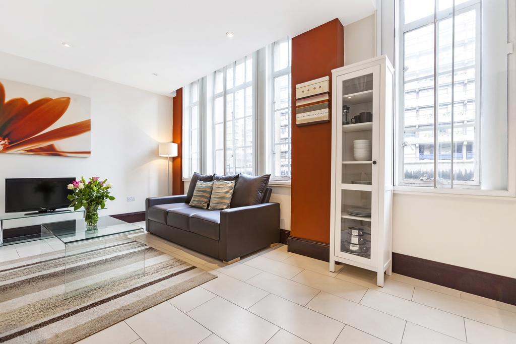 Club Living - Barbican Apartments لندن المظهر الخارجي الصورة