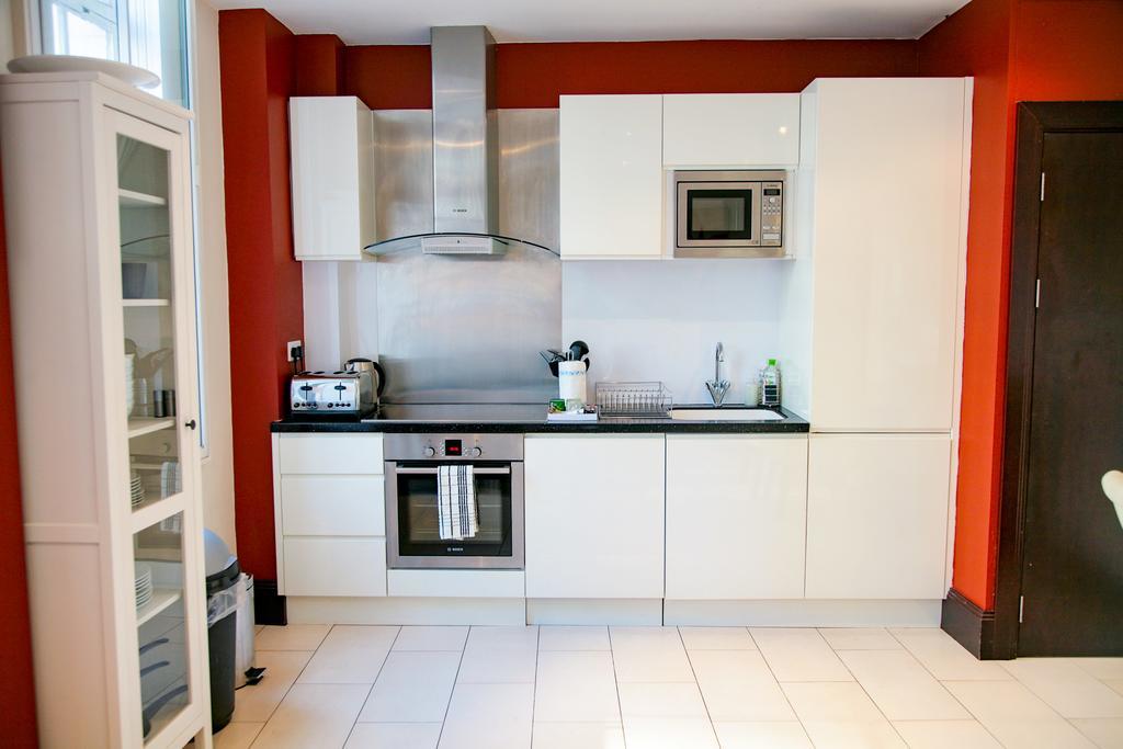 Club Living - Barbican Apartments لندن الغرفة الصورة